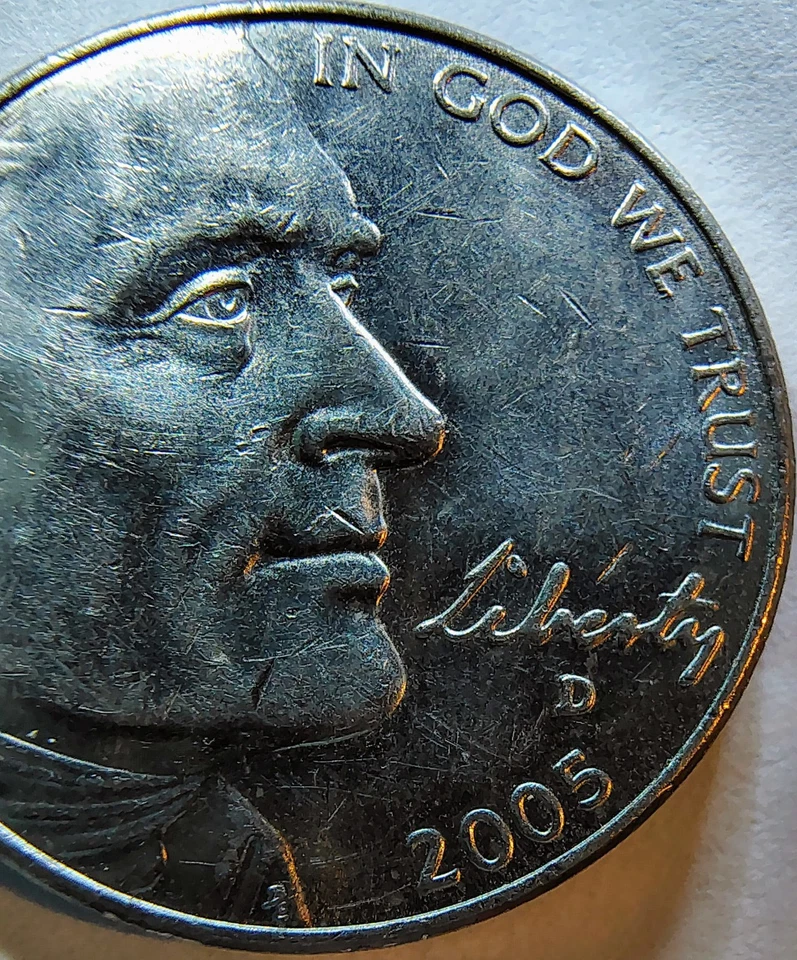 2005 D Buffalo Nickel Buffalo "Peeing" die break Error Quirky Coin to Collect - Image 3 of 4