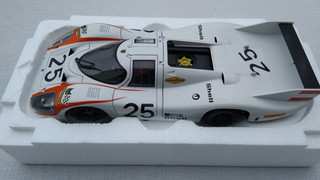 AUTOart 1/18 Porsche 917 Long Tail #25 Millennium EMBALAJE ORIGINAL
