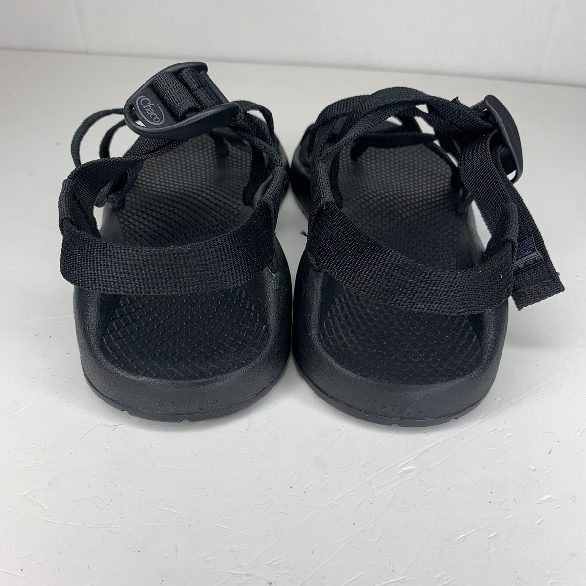 Chaco Women's Size 6 Us Sandals Black ZX/2 Classic Double Strap