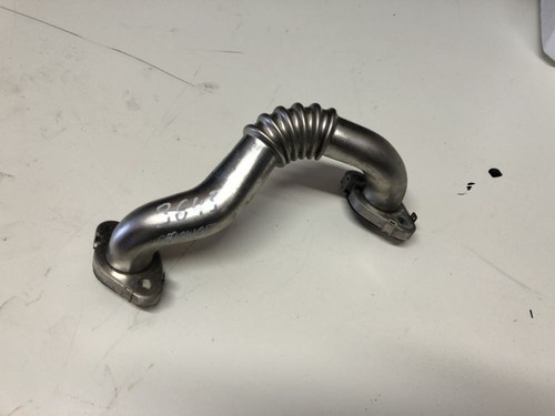 AGR-Ventil AGR Verbindungsrohr/Schlauch AUDI A3 CABRIOLET (8P7) 1.6 TDI