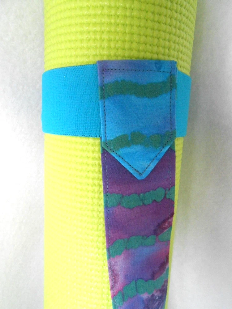 Yoga Mat Carrier with Elastic Bands in Turquoise Batik Print