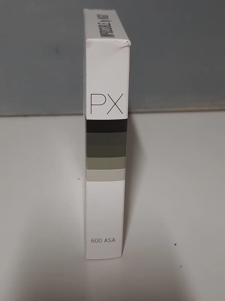 Film Instantanée PX 600 ASA IMPOSSIBLE By NIGO pour Polaroid SX70 / 600 - Photo 4/4