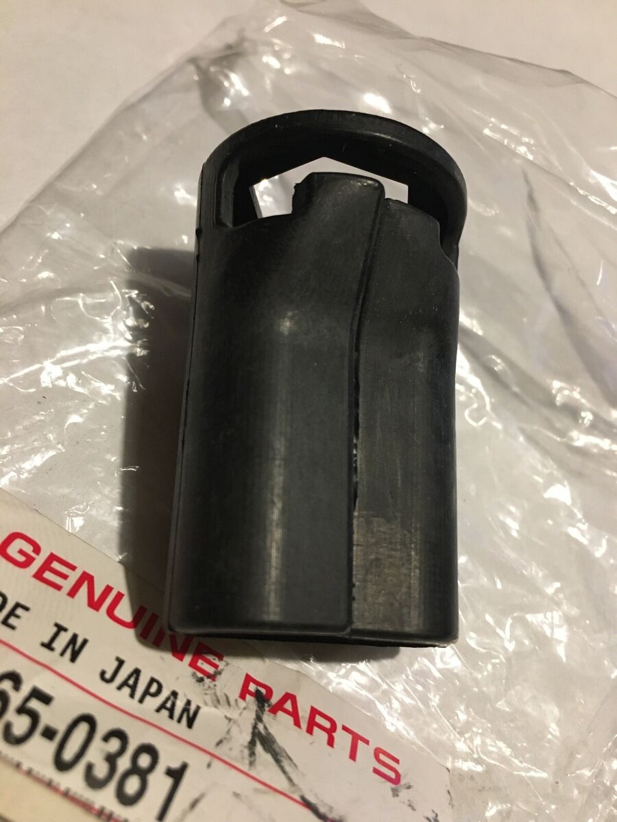 Kawasaki 11065-0381 Rubber Stop Switch Rear ZX-6R Z750 Kawasaki 11065-0381 Rubber Stop Switch Rear ZX-6R Z750