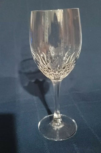 Rosenthal Empress Cut Crystal Wine Glasses Set of 4 ( 7 3/4" tall) - Picture 4 of 6
