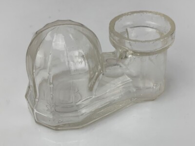 Antique Inkwell Turtle/Igloo Hand Blown Glass 1870 109 x 66 x 66mm (e212)