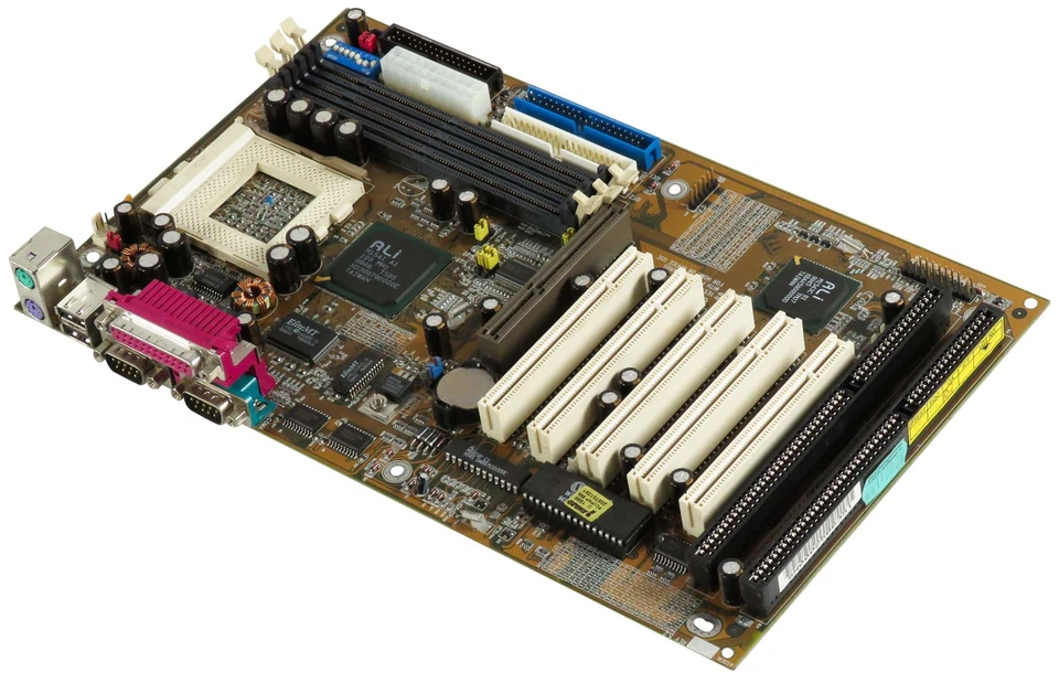Mainboard Gigabyte GA-5AX Socket 7 SDRAM AGP PCI ISA - Image 2 of 2