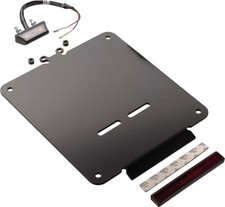 Nummernschildunterlage Aluminium mit e-geprüfter Beleuchtung und Reflektor