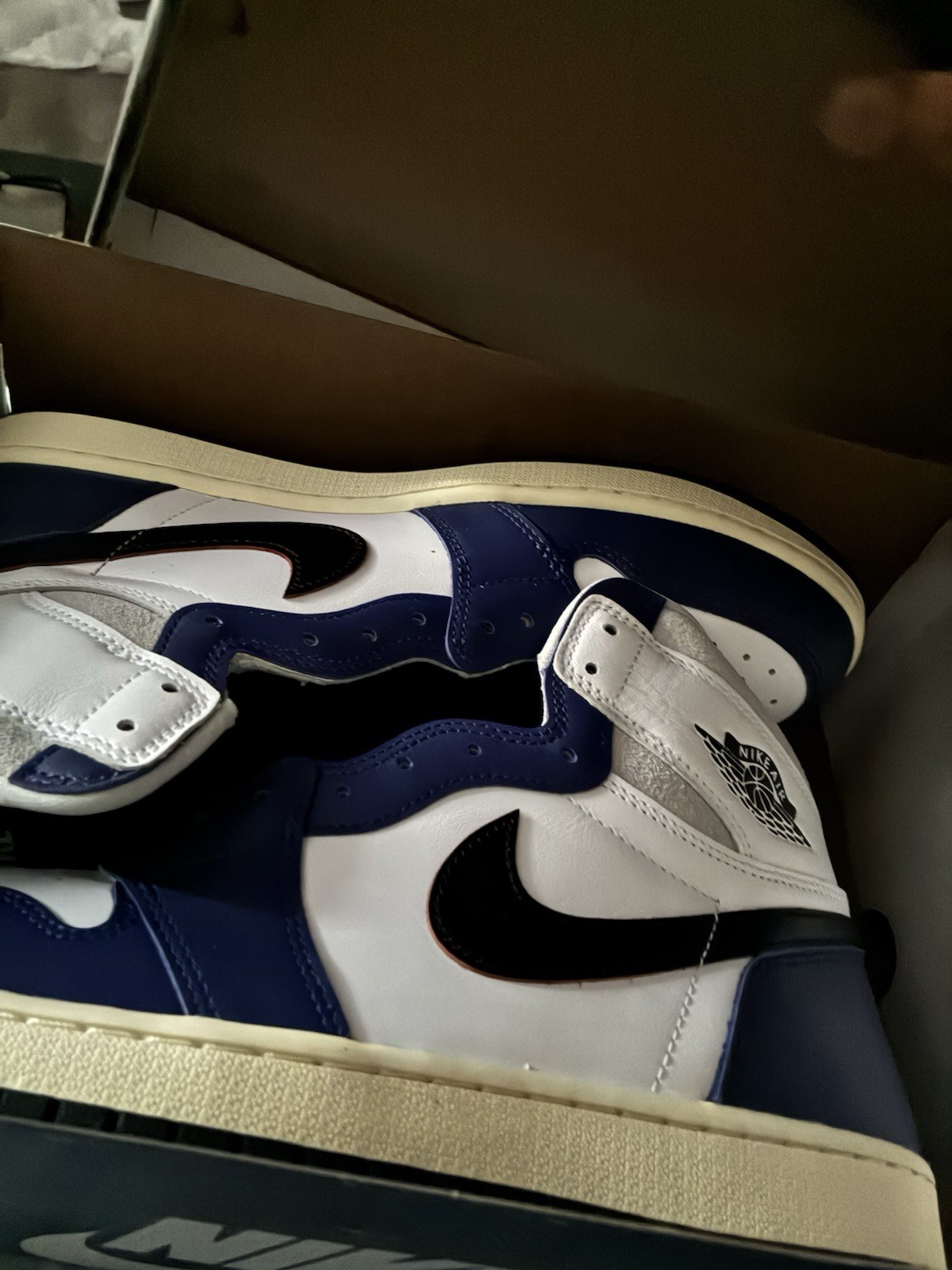 Nike Air Jordan 1 Retro High Top White Midnight Navy Blue Basketball Sneakers