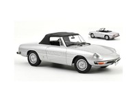 Norev 187884 Alfa Romeo 2000 Spider 1978 Silber - Scale 1:18