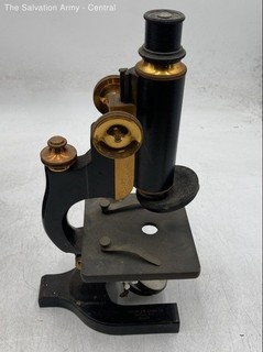 Spencer Lens Co. Black Scientific Instruments Microscope W/ Manual & Wooden Box