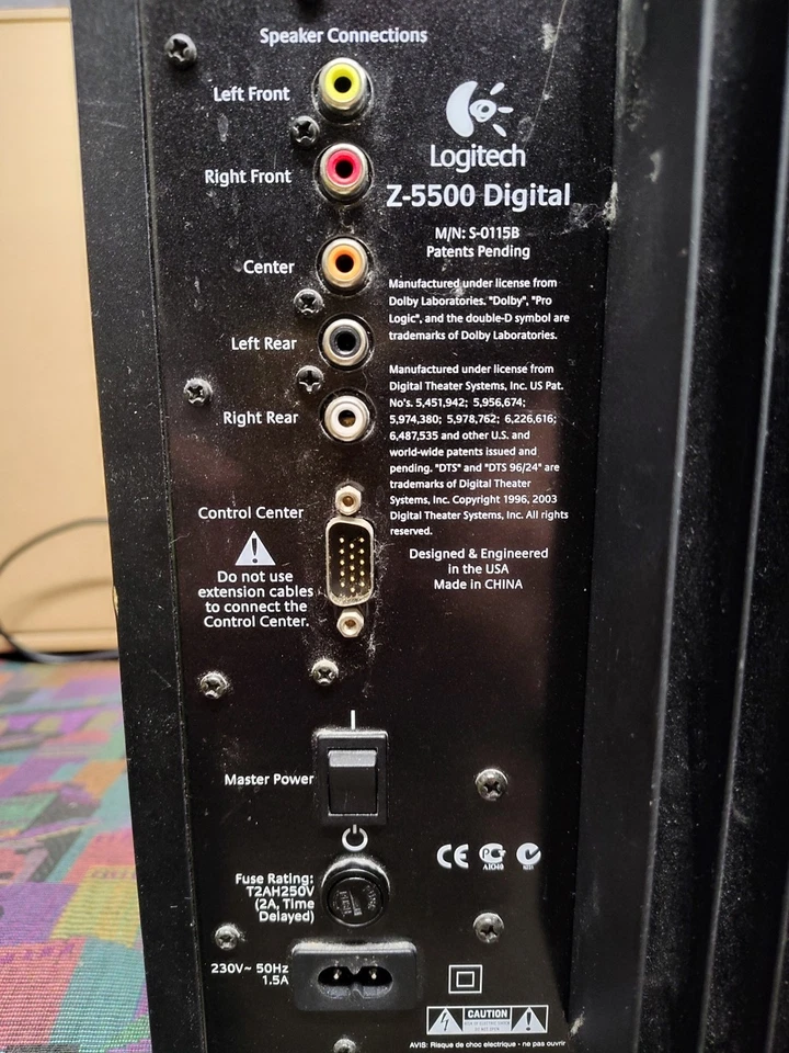 LOGITECH Z-5500 SUBWOOFER (tested And Working) + Control Pod + Remote Control - Immagine 3 di 4