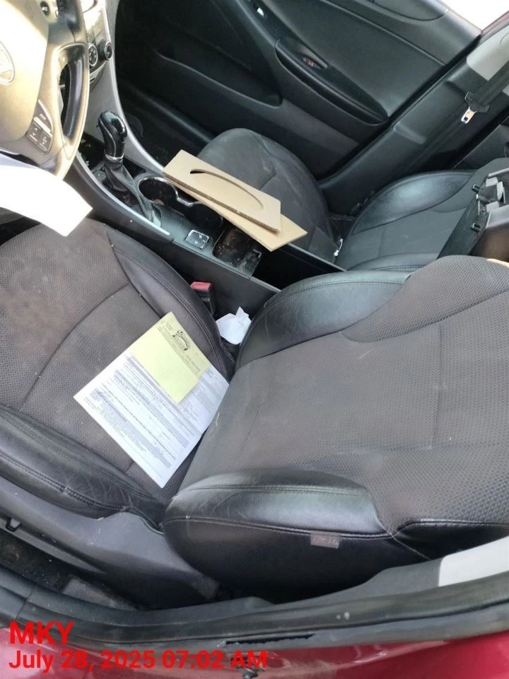 BOTE DE CARBÓN DE VAPOR DE COMBUSTIBLE 314203Q500 2014 HYUNDAI SONATA Foto 3 de 4