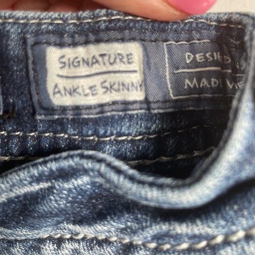 Miss Me Jeans Womens Size 24 Signature Ankle Skinny Distressed Embellished - Picture 3 of 8