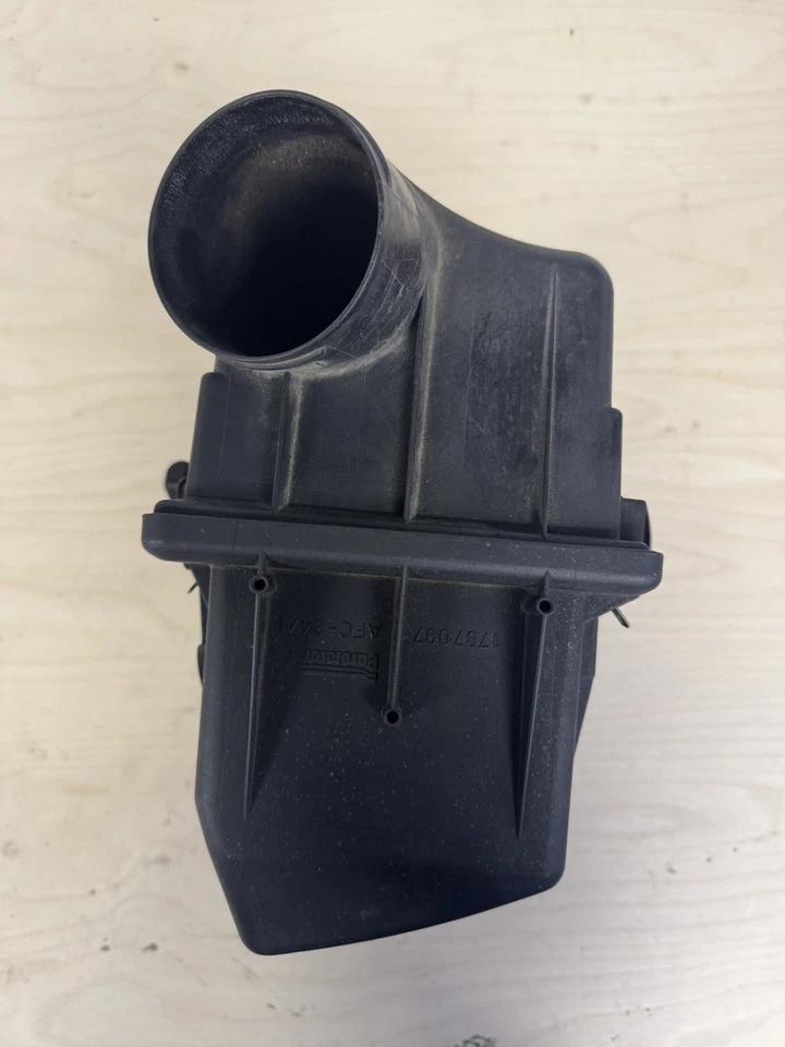 OEM BMW E30 M20 Корпус воздушного фильтра воздухозаборника 86-91 325e 325 325i 325ix - Изображение 4 из 4