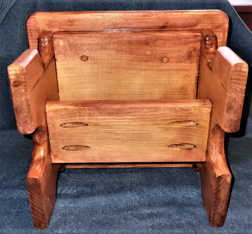 **NEW*Handmade Stained Gunstock/Varnished "Footstool! Size 12"W X 6 1/2H" X 11"D - Image 4 of 4