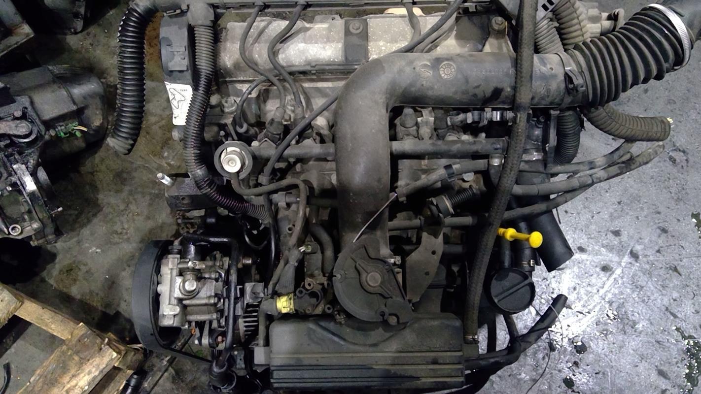 Moteur 806 d’occasion | Plus que 4 à -60%