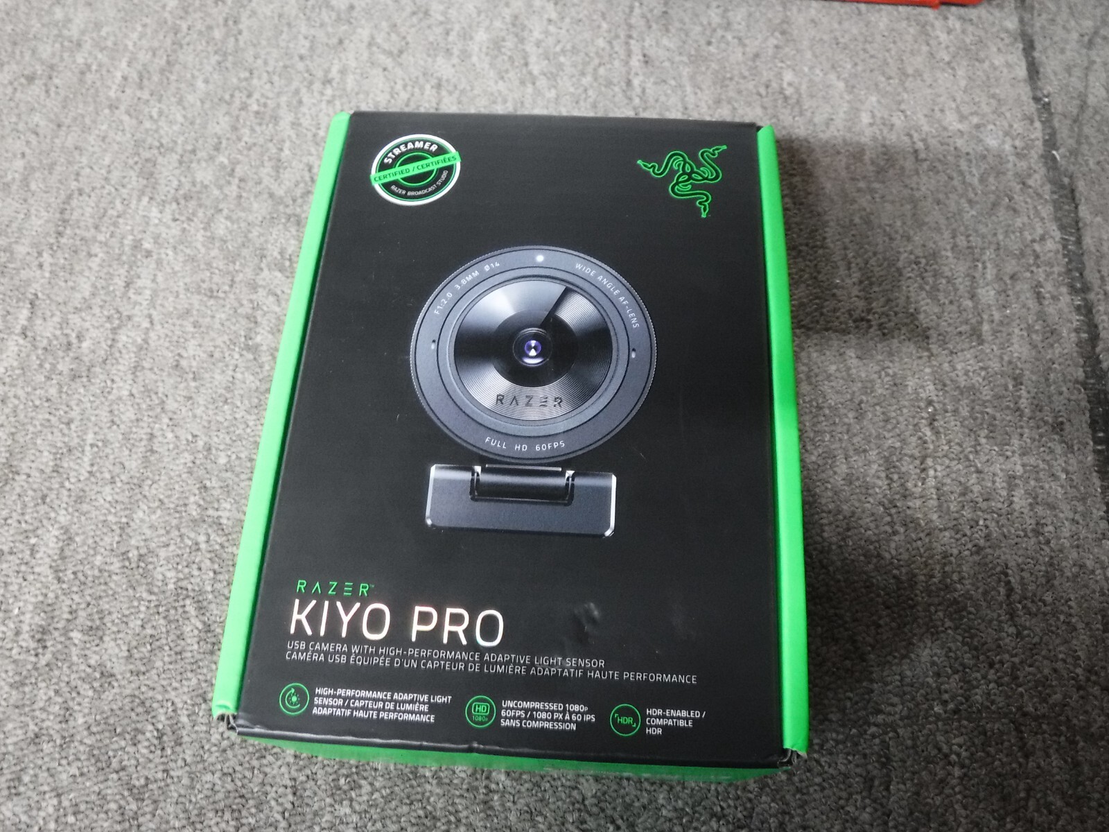 新品未開封] Razer Kiyo Pro minimalistgolfswing.com