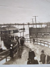 Flood Damage Scene RPPC Postcard Willamette River, OR Oregon 1916  (S1)
