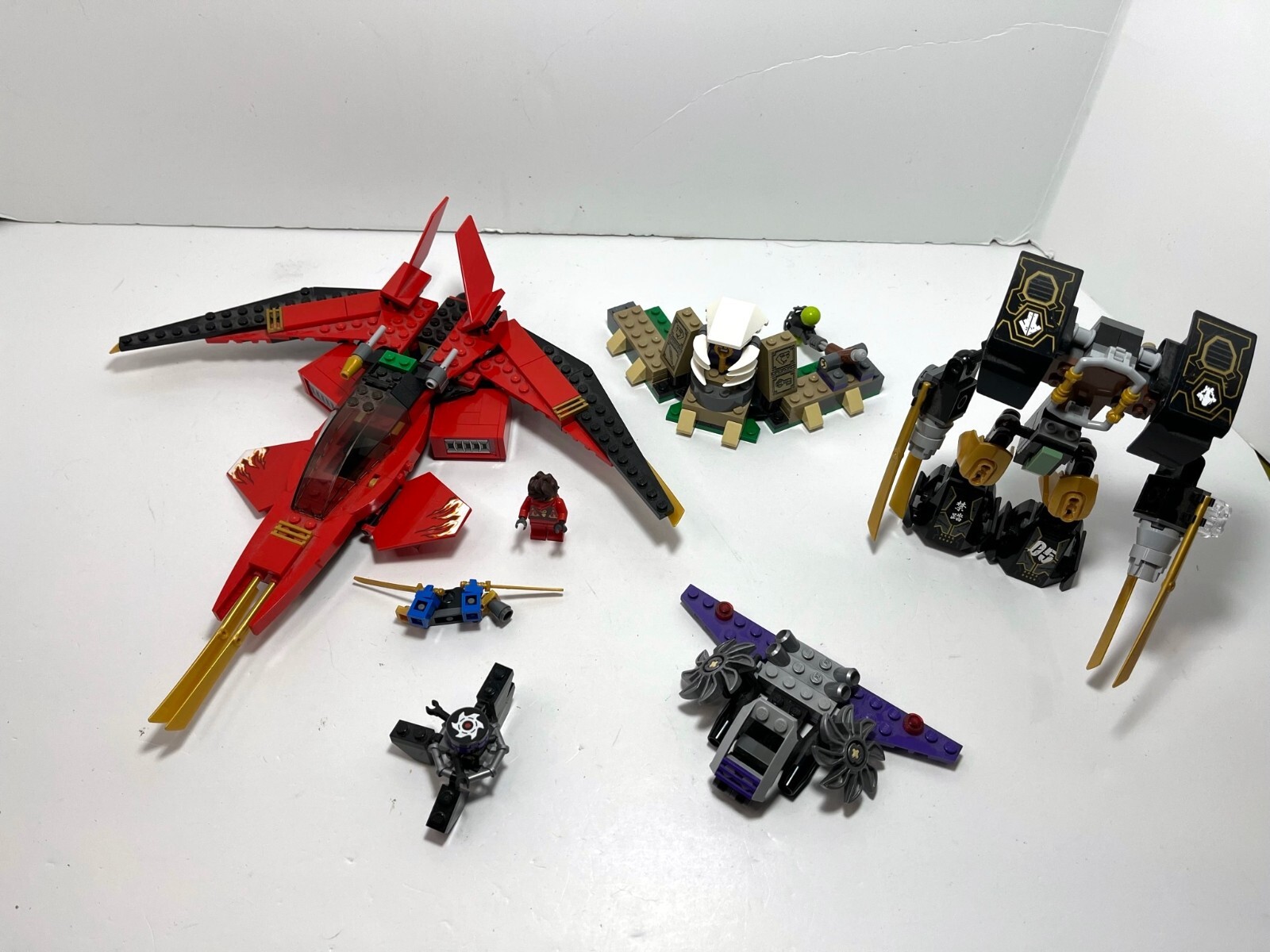 LEGO Ninjago: Kai Fighter 70721 + mech form 70723 + flyer from 70724