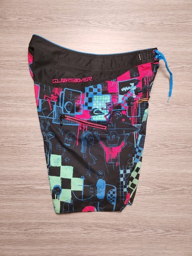 Quiksilver Bañador Hombre Gráficos Neón Cyberpunk Bolsillo Zip Talla 36 W36/50 - Imagen 4 de 11