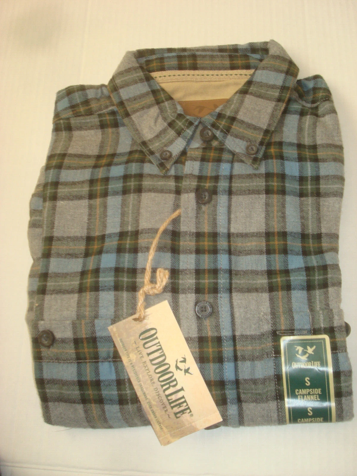 Men's Flannel Shirt Plaid Size Small Outdoor Life Gray Nwt