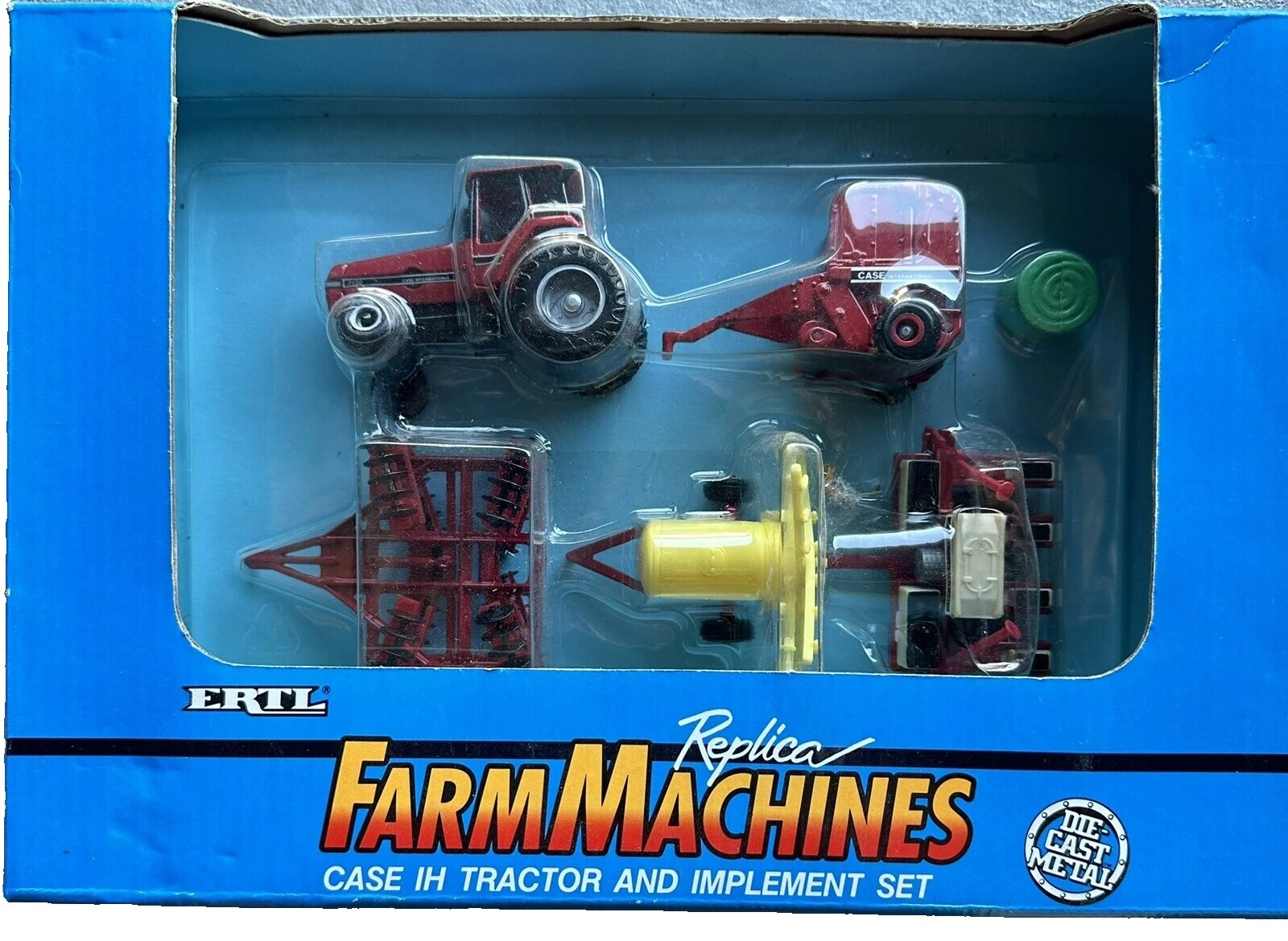 Ertl Plastic 1:6 Diecast Tractors