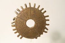altes gro&szlig;es Goldgewicht Sonne Akan IH73 Early Goldweight Sun poid peser soleil