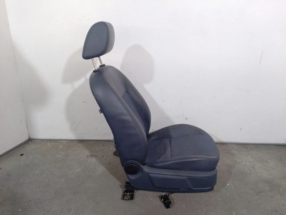 1426455 RECHTER VORDERSITZ / 1426455 / 5524739 FÜR FORD FOCUS BERLINA CAP 2.0 - Bild 2 von 4