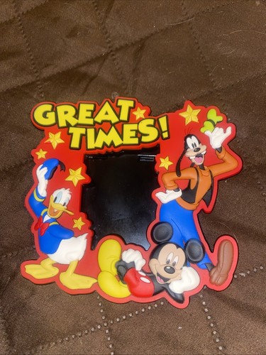 Disney Great Times Mickey and Friends Magnetic Photo Frame!