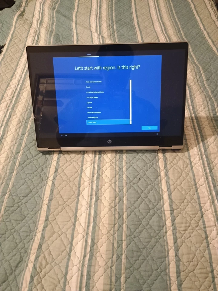 HP Pavilion x360 Convertible 15-cr0037wm i3 Foto 2 de 4