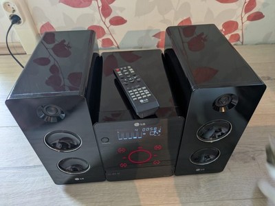 LG Micro Hi-fi System FA162 Stereoanlage, CD, Radio, USB, MP3