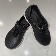 Surprize by Stride Rite Toddler Boys Tex Land and Water Shoes Size 9