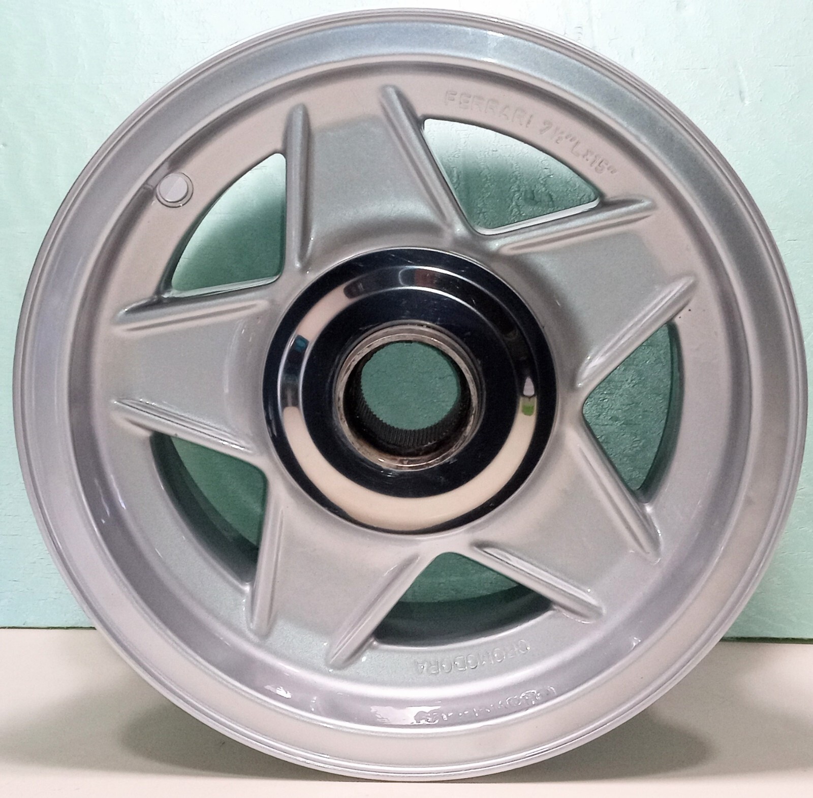 Ferrari 365 GTB/4 Wheel Rim_Cromodora_Hub_Trim Ring_109186/A_7 1/2 X 15_Daytona