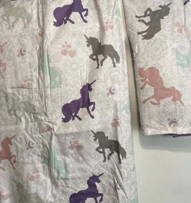 Amazon Basics Microfiber Duvet Cover Set, Purple Unicorn, Twin