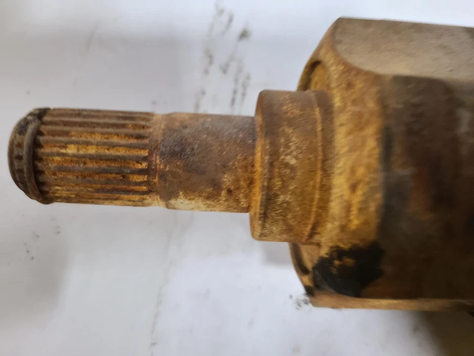 Used Front Left Drive Axle Shaft fits: 2006 Hyundai Tiburon Front 2.0L 4 cylinde - Image 3 of 4