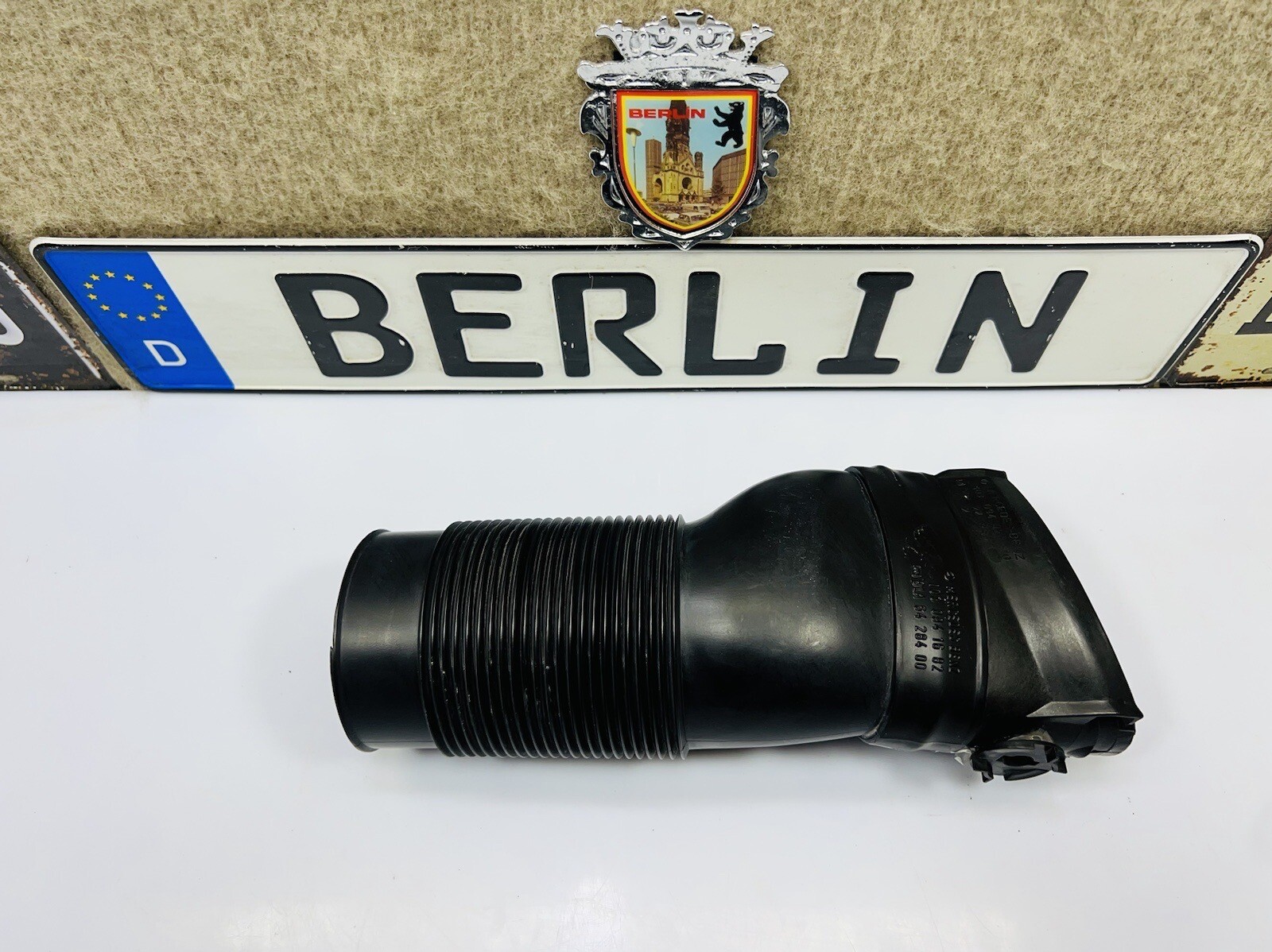 Mercedes Benz W126 M103 Air Intake Hose A1030900482 Genuine NOS | eBay