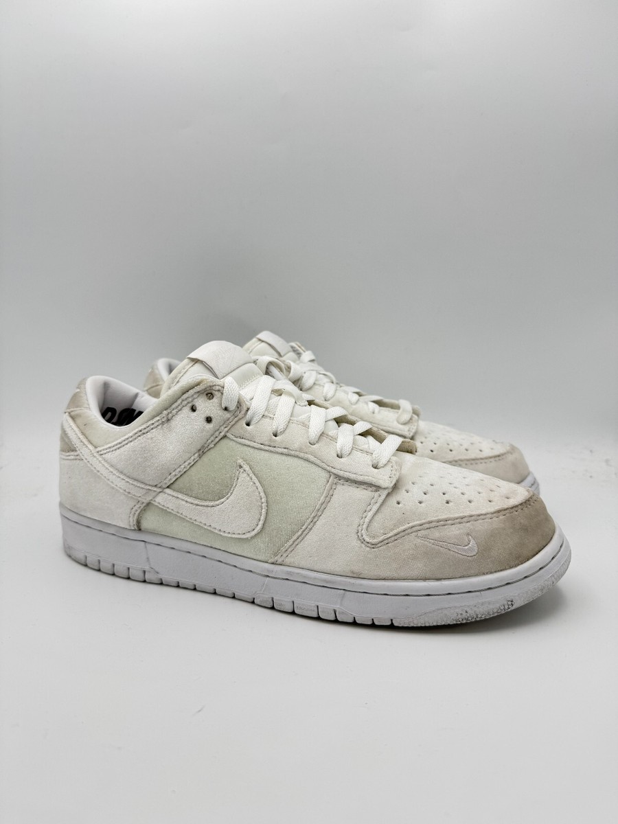 Size 9.5 - Dover Street Market x Nike Dunk Low Velvet White