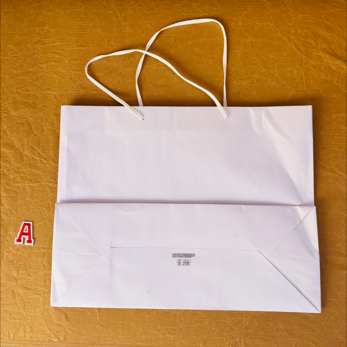 BURBERRY Authentic Empty Gift Bag Large White BX-274 | eBay BURBERRY Authentic Empty Gift Bag Large White BX-274 | eBay