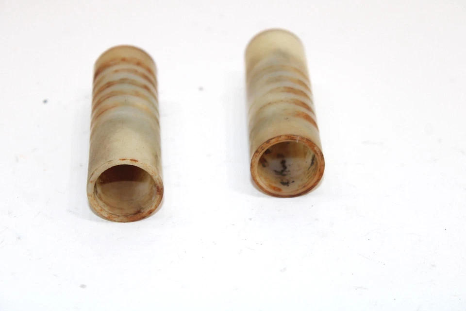 Par de corrediças de mola dianteira 1988 Yamaha XLV OEM 8V0-47319-00-00 SY128 - Imagem 2 de 4