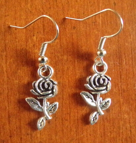 Boucles D'oreilles Clous - Fleur Rose/rouge 14mm - Argenté - Neuf Sans Emballage