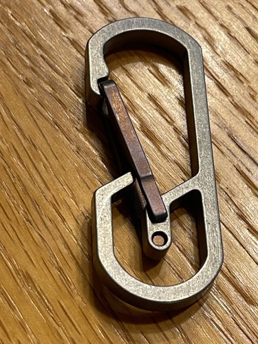 Titanium Carabiner Snap Spring Hook Clip, EDC Keychain, Key Ring, Dark Bronze - Picture 6 of 12