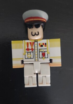 Roblox Toy Figure/Character, Military Figure With Hat And Uniform