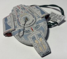 Hallmark Star Trek Deep Space Nine USS Defiant 1997 Ornament No Box