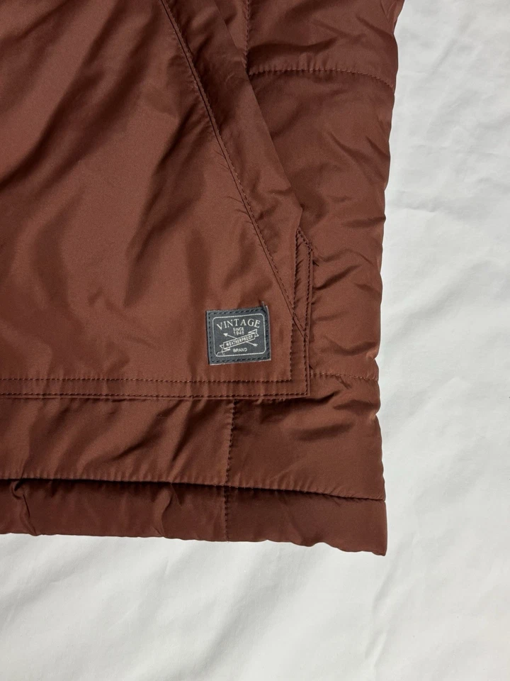 Weatherproof Vintage Men's XL Fleece  Lined  Zip-front Vest - Image 3 of 4