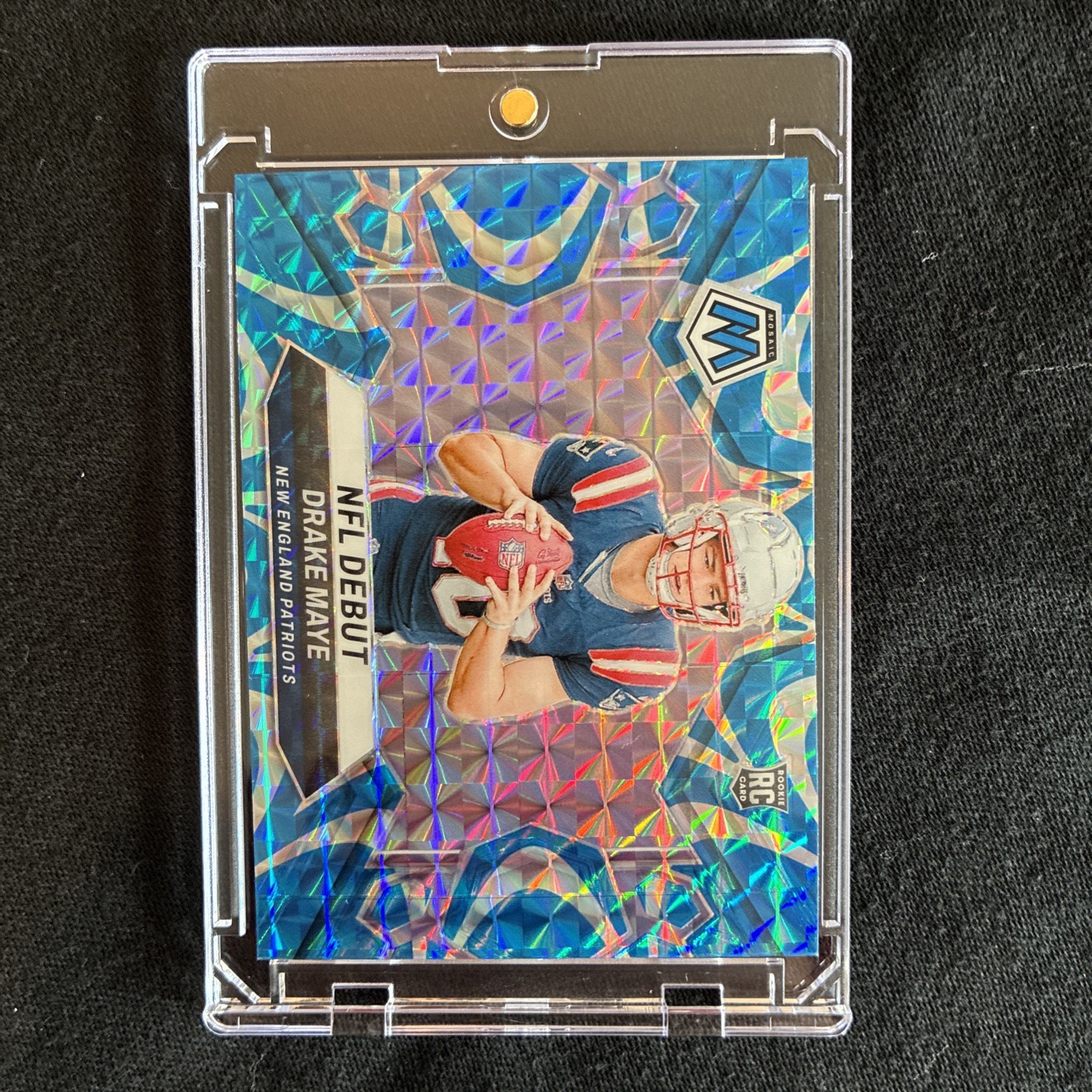 2024 Panini Mosaic - NFL Debut Drake Maye #273 Reactive Blue Mosaic Prizm (RC)