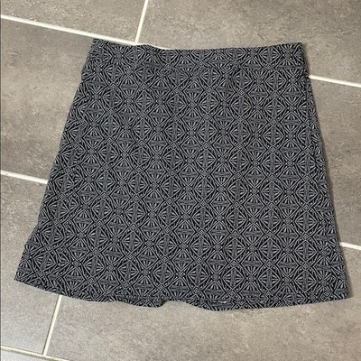 RipSkirt Hawaii Length 2 skirt size Medium