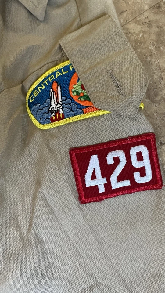 Vtg Boy Scouts Of America Uniform Shirt Mens S  Patches Camp BSA Adult 90s S/S - Image 4 of 4