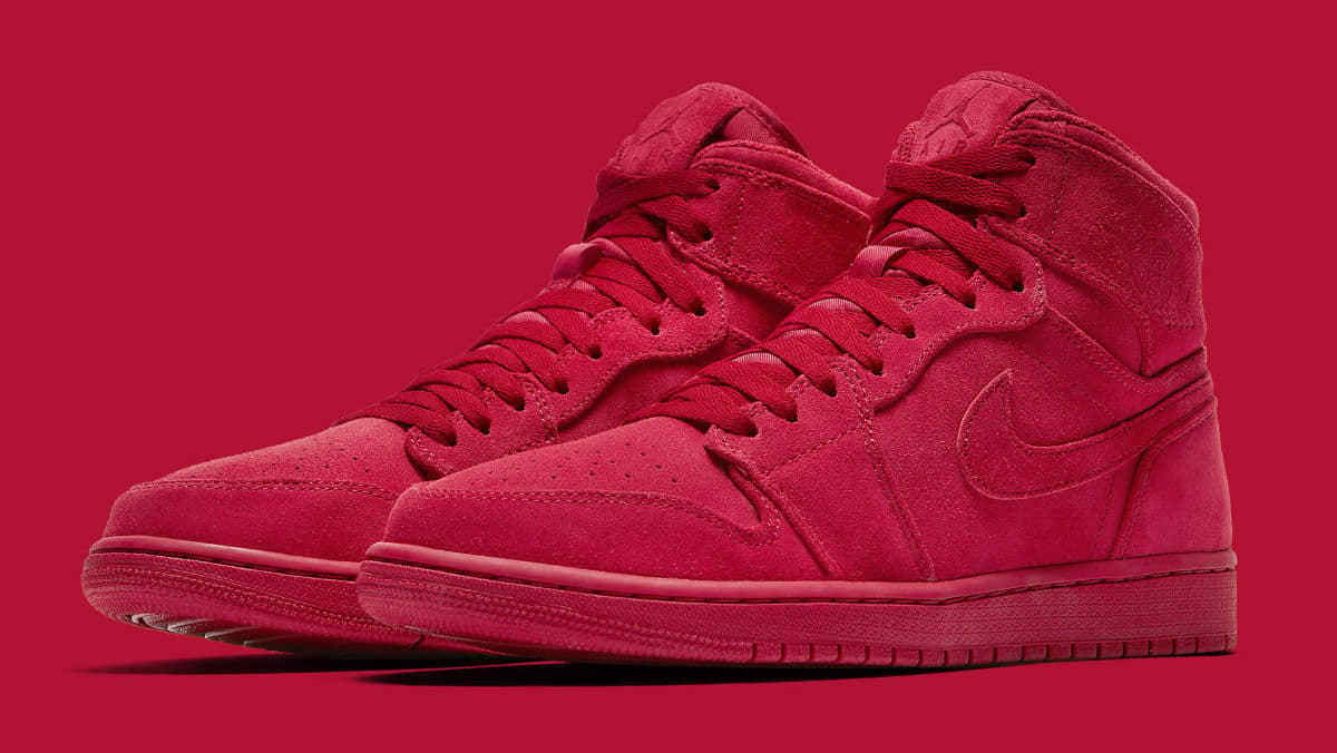 NIKE AIR JORDAN 1 RETRO HIGH Hi Triple Red SUEDE Yeezy NIKE AIR JORDAN 1 RETRO HIGH Hi Triple Red SUEDE Yeezy