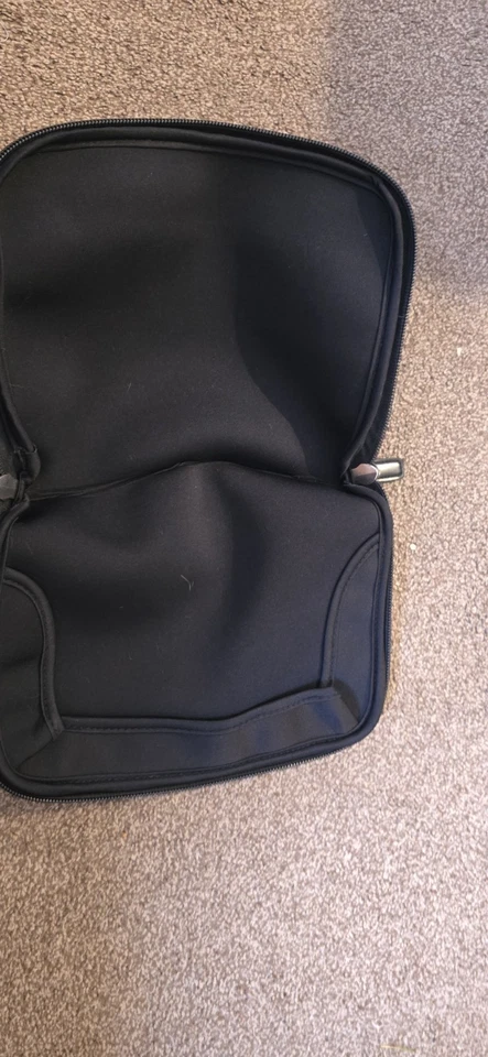 Neoprene Black Zipped Sleeve For Tablet/ Small Laptop. - Image 4 of 4