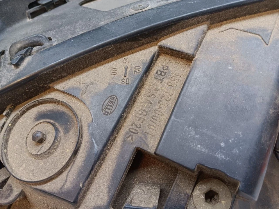 Faro conductor con xenón HID Thru 1/16/05 compatible con 04-05 BMW 525i 237677 Foto 4 de 4